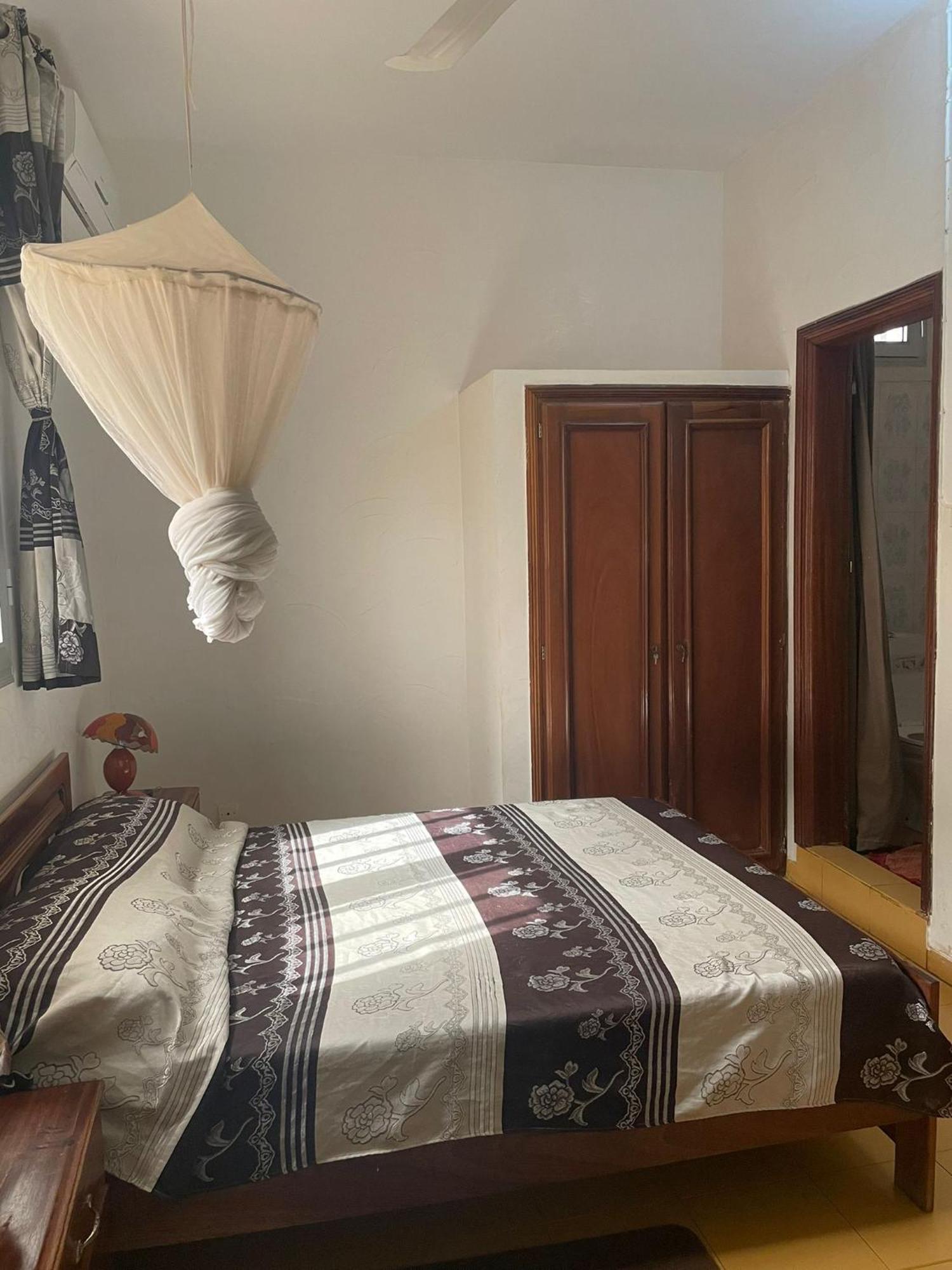 Residence Saint James Somone Buitenkant foto